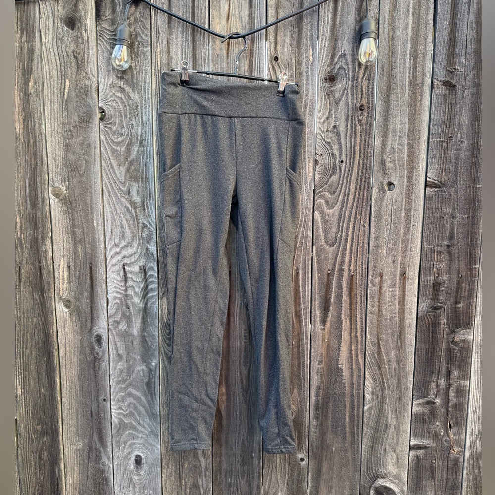 🔴Shosho Charcoal Grey Soft Brushed Legging Tights size medium stretchy 27.6” ins